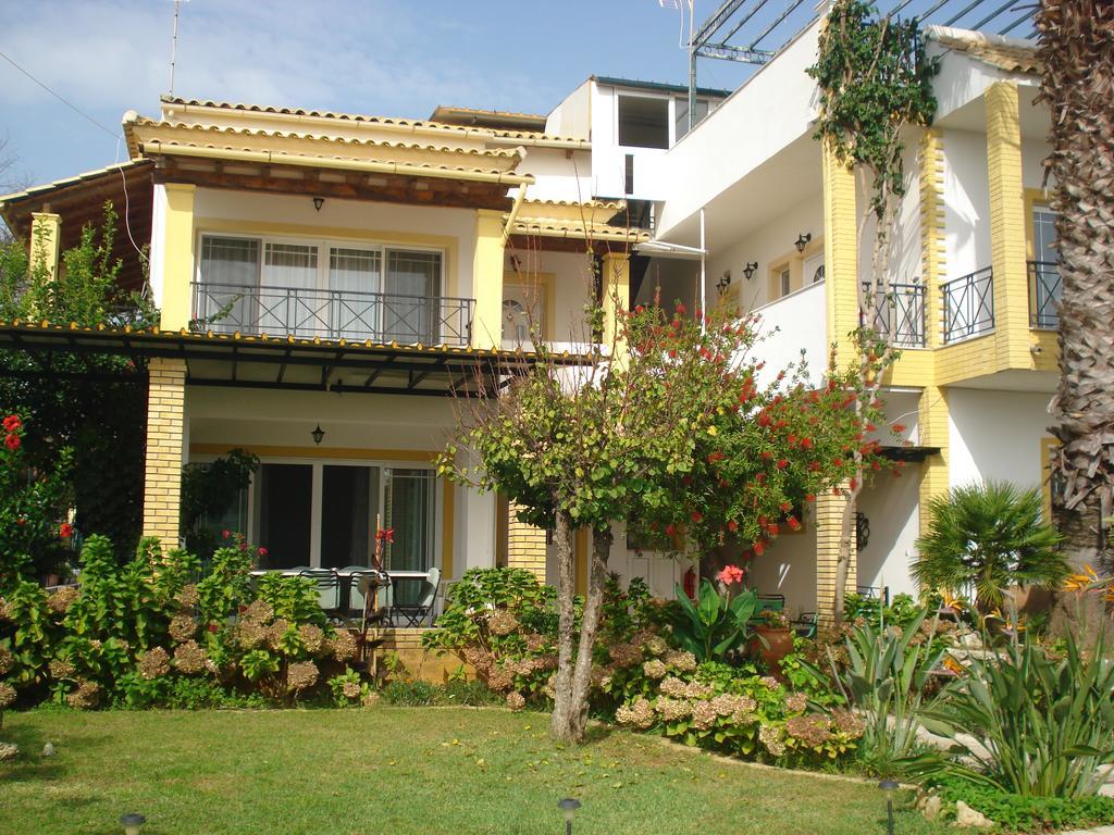 Iron House Apartment Agios Georgios  Exterior photo
